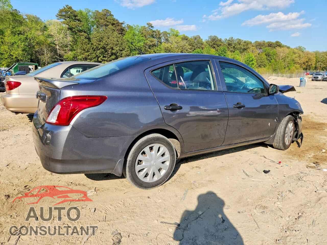 NISSAN VERSA 2019 - 3N1CN7AP3KL809455