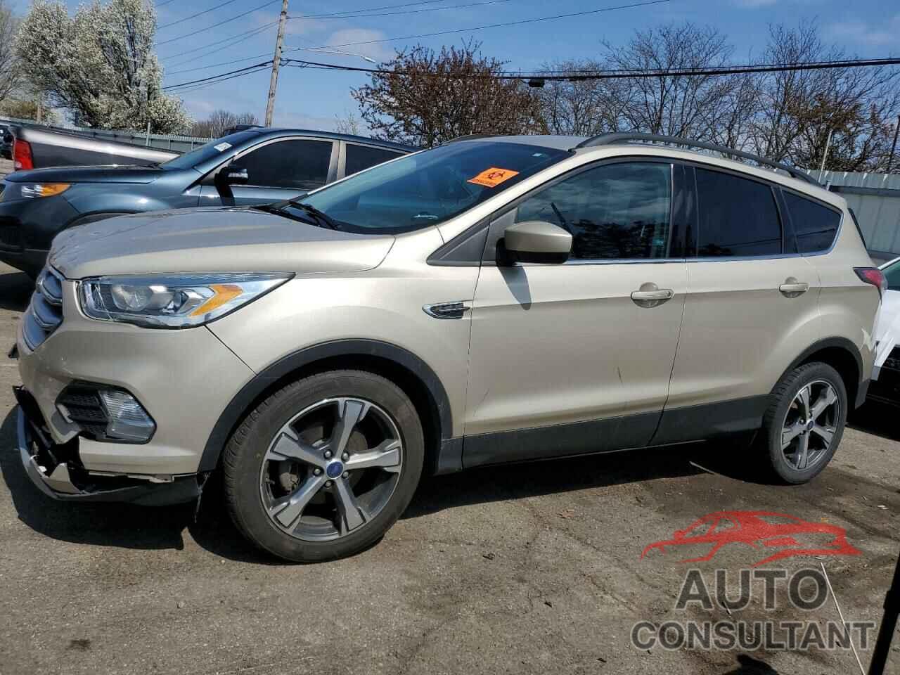 FORD ESCAPE 2017 - 1FMCU0GD3HUB28307