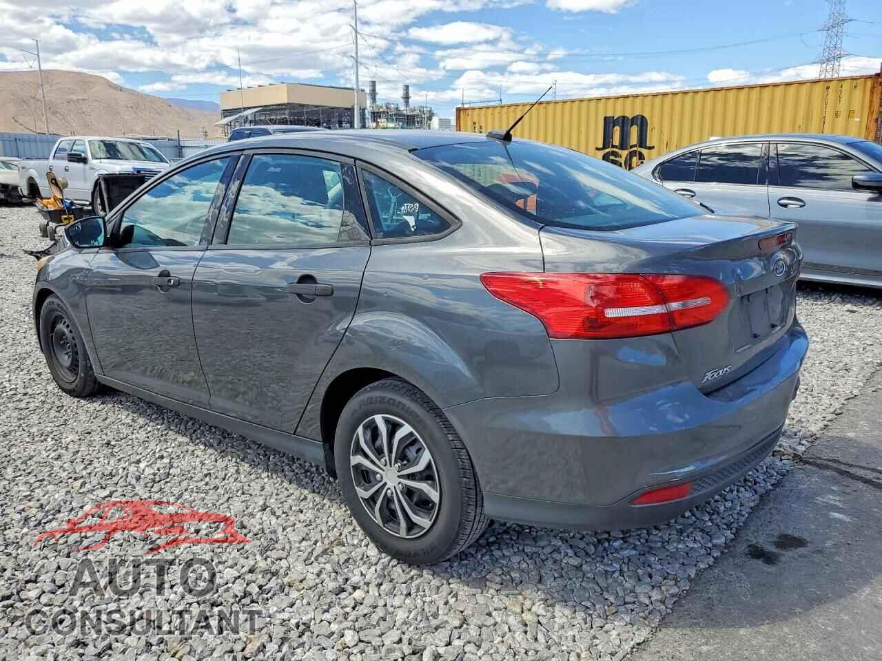 FORD FOCUS 2017 - 1FADP3E28HL308462