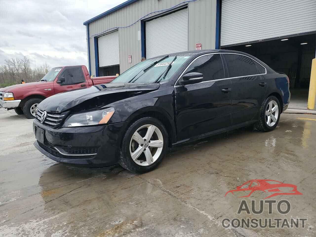VOLKSWAGEN PASSAT 2013 - 1VWBH7A32DC095262