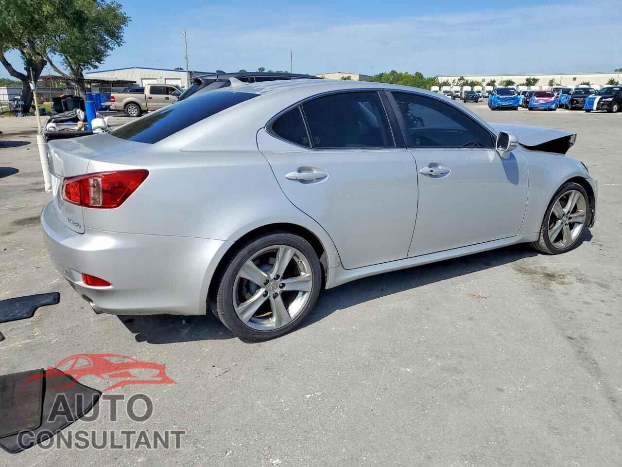 LEXUS IS 2012 - JTHBF5C29C5175662