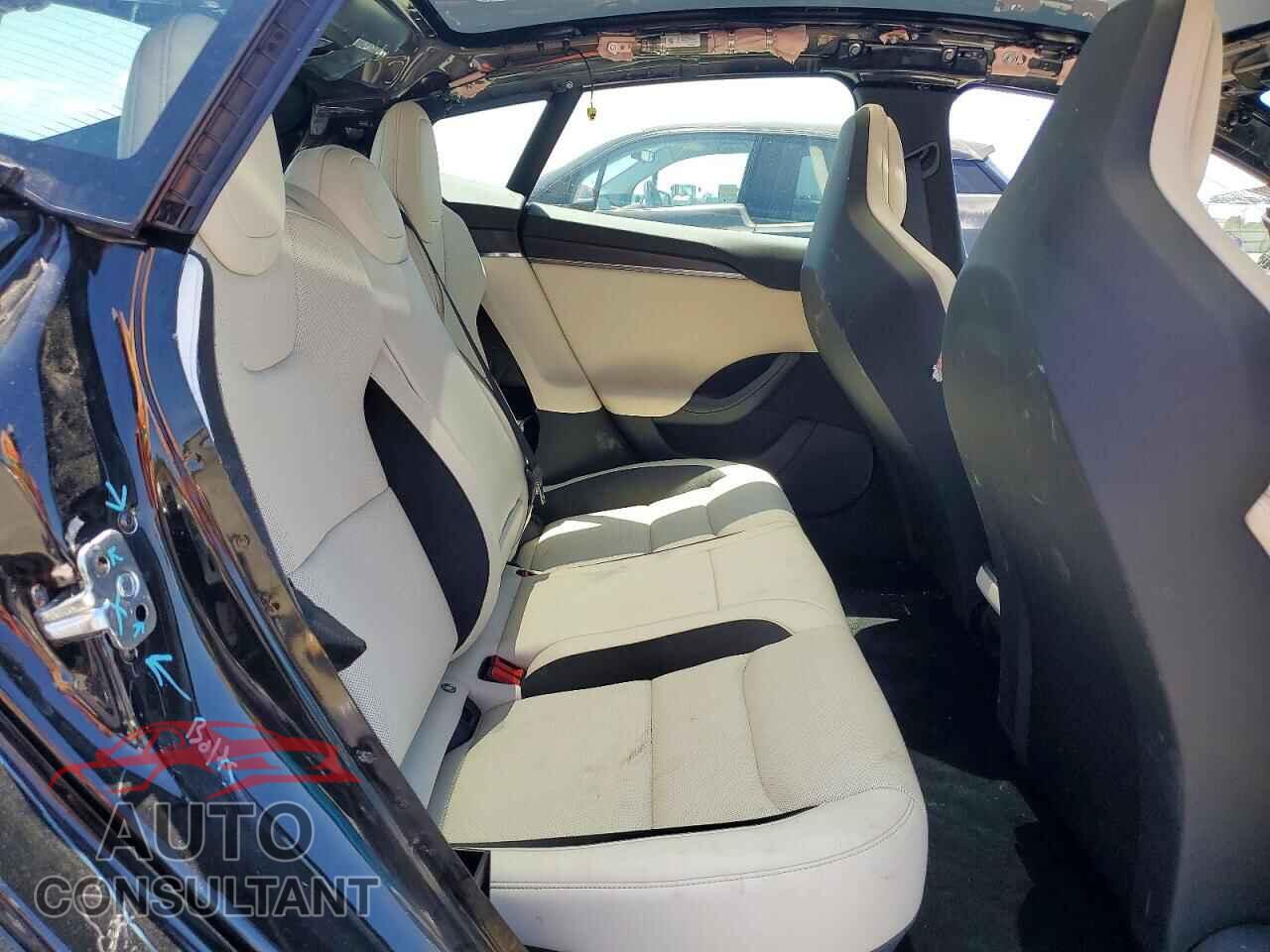 TESLA MODEL S 2026 - 5YJSA1E60TF562074