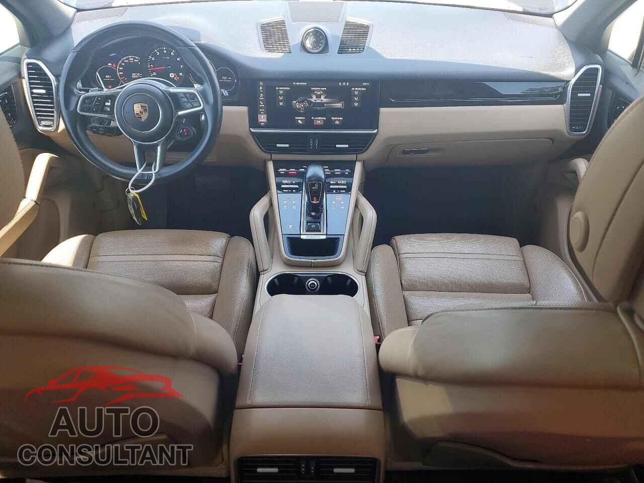 PORSCHE CAYENNE 2019 - WP1AA2AY0KDA10636
