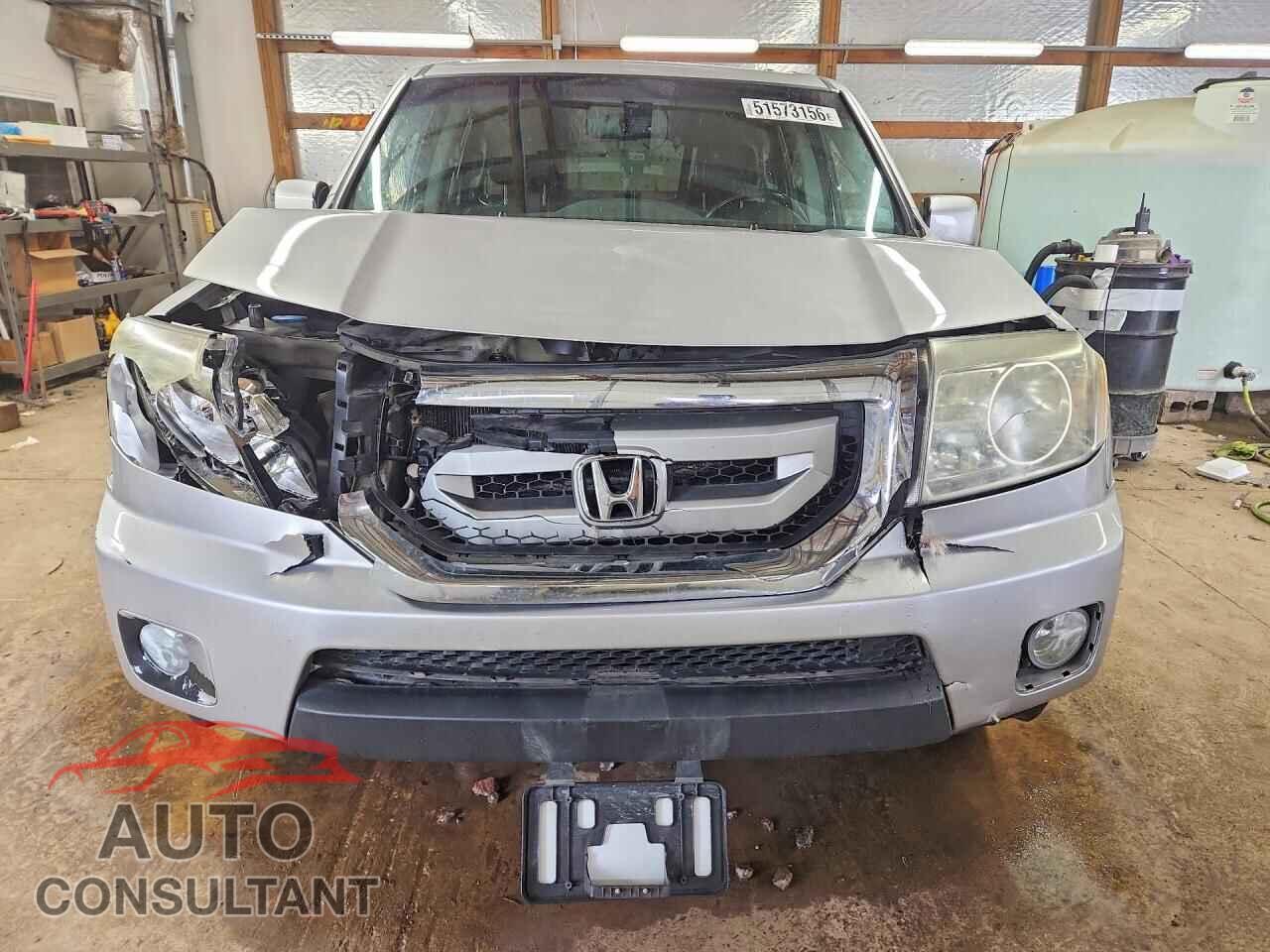 HONDA PILOT 2011 - 5FNYF4H75BB012143