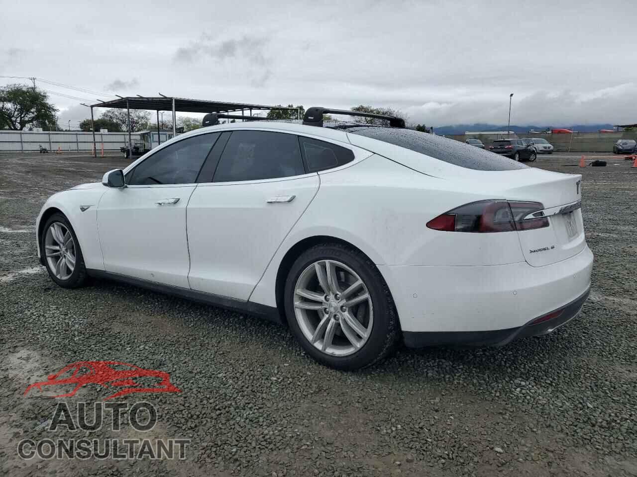 TESLA MODEL S 2015 - 5YJSA1S13FF100265
