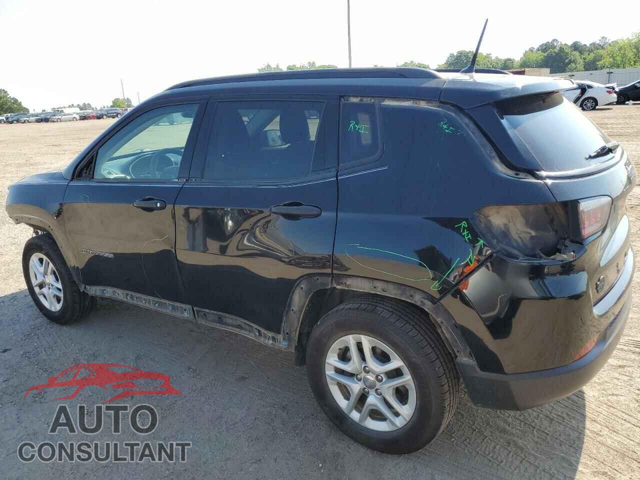 JEEP COMPASS 2018 - 3C4NJCAB1JT486696