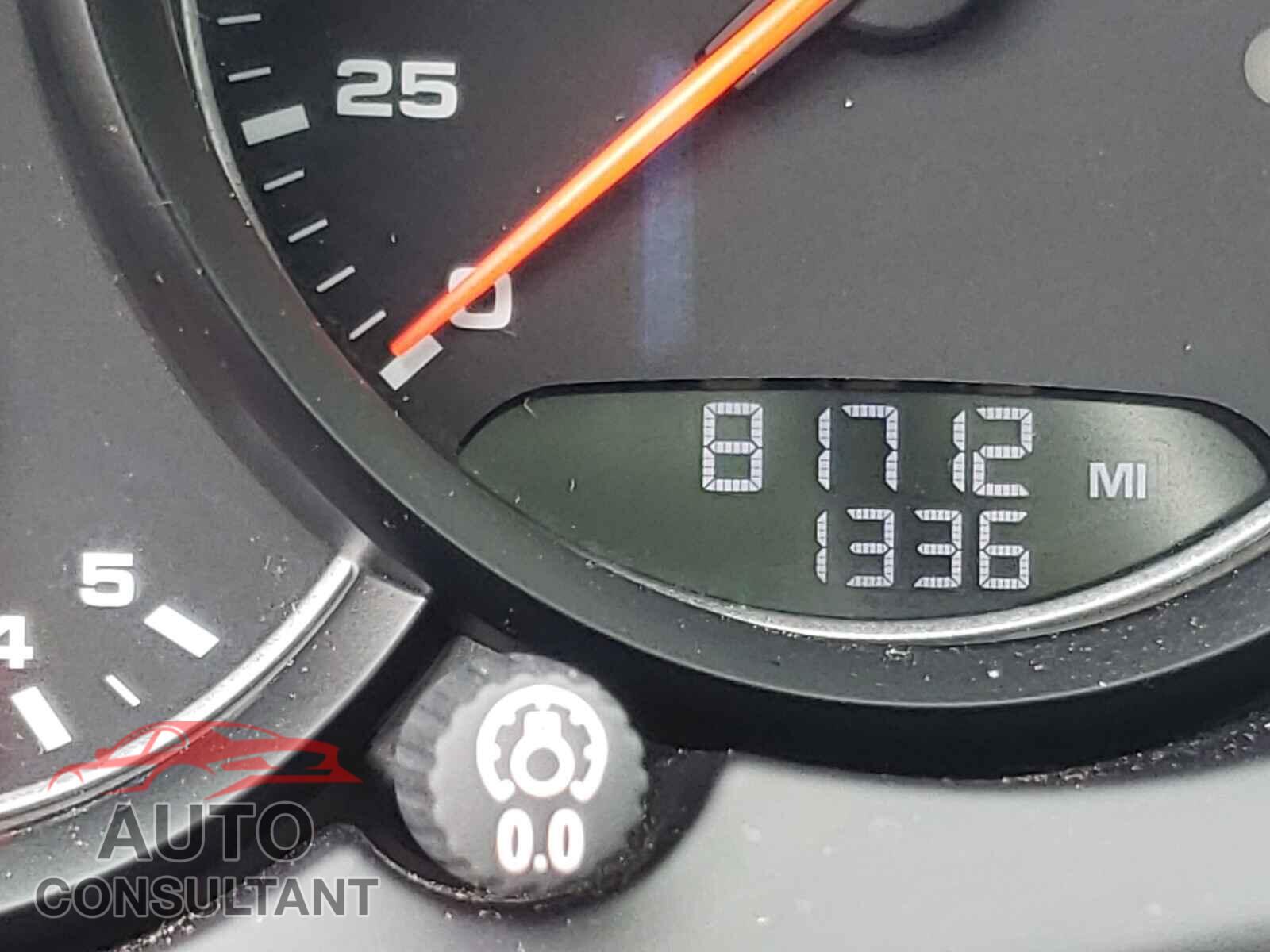 PORSCHE CAYENNE 2017 - WP1AA2A26HKA86717