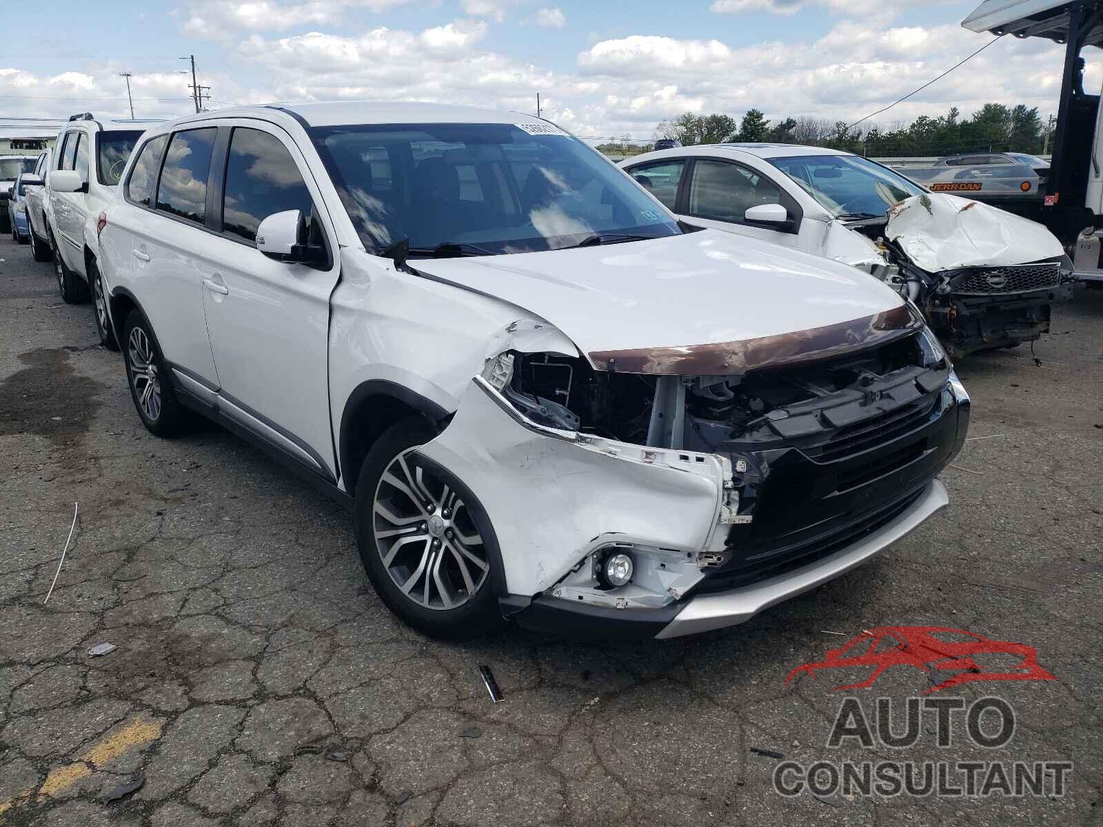 MITSUBISHI OUTLANDER 2017 - JA4AZ3A35HZ026714