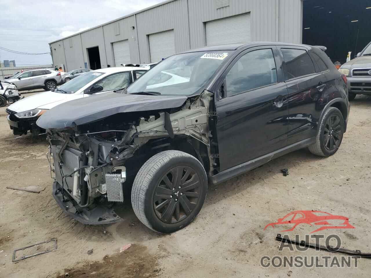MITSUBISHI OUTLANDER 2021 - JA4APUAU6MU022540