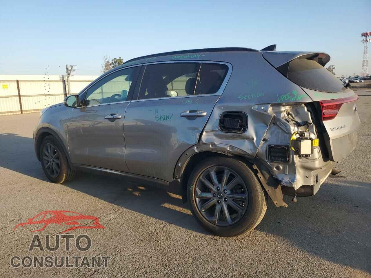 KIA SPORTAGE 2020 - KNDP63AC1L7745875