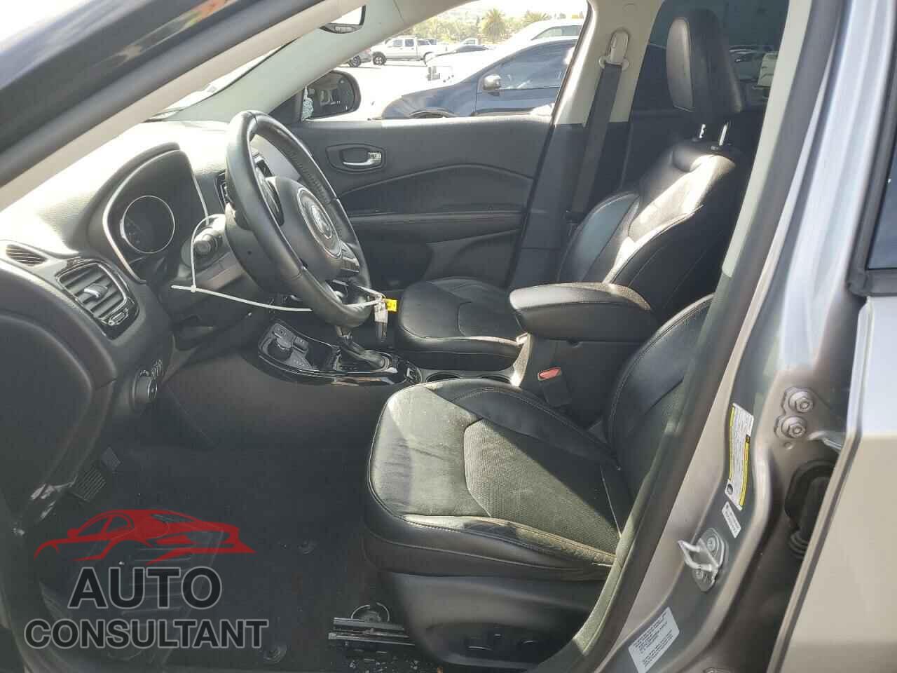 JEEP COMPASS 2017 - 3C4NJDCB4HT631422