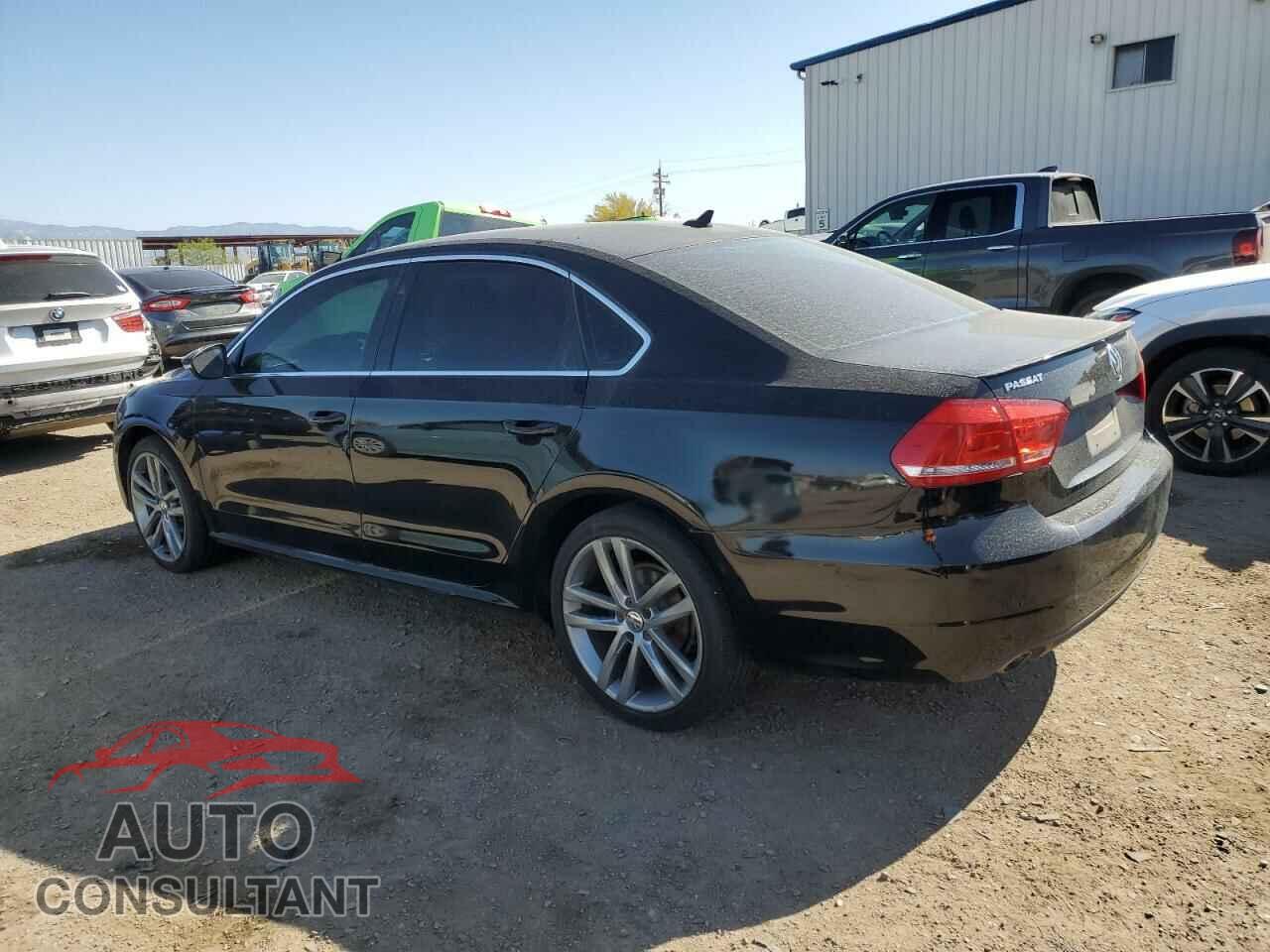 VOLKSWAGEN PASSAT 2012 - 1VWBN7A30CC096630