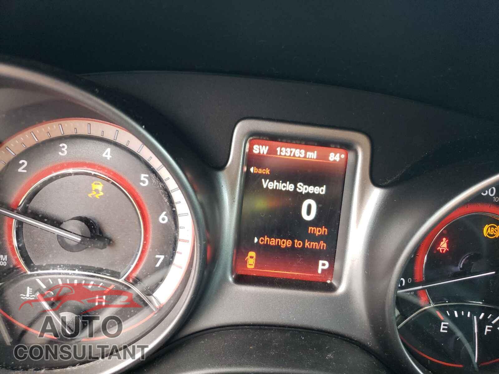 DODGE JOURNEY 2015 - 3C4PDCGB0FT686600