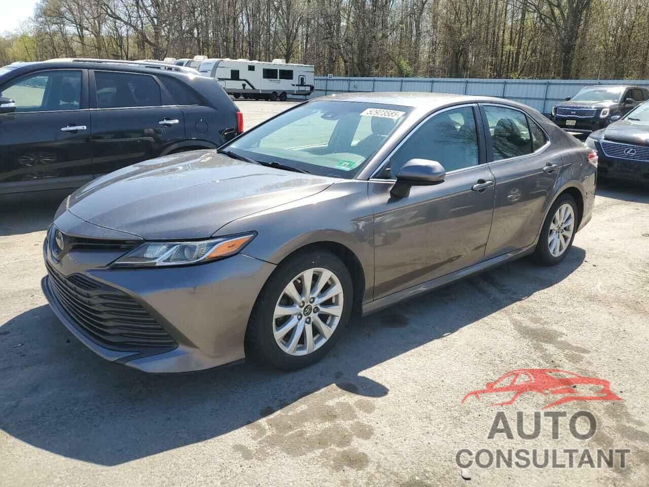 TOYOTA CAMRY 2018 - 4T1B11HKXJU530046