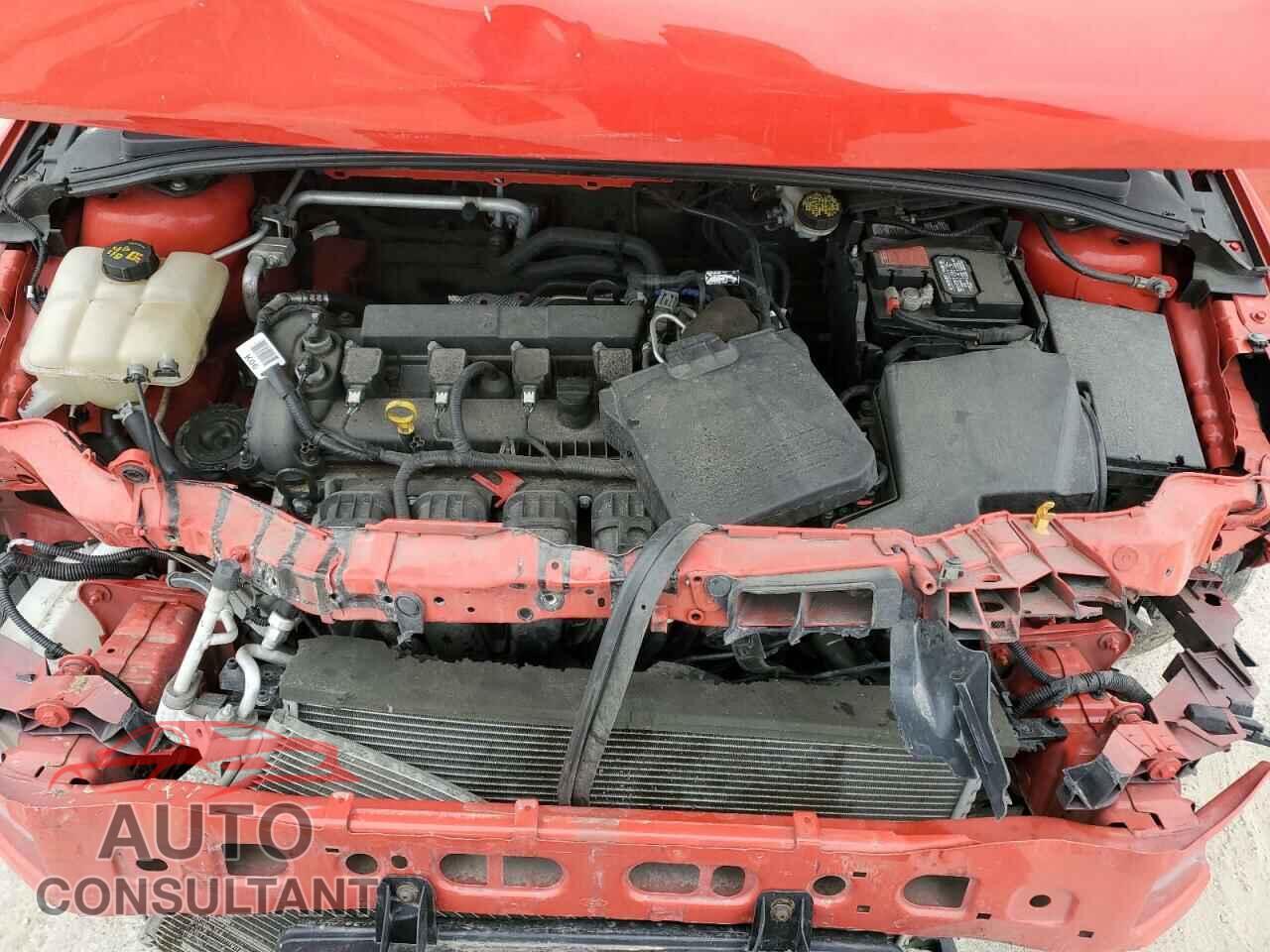 FORD FOCUS 2016 - 1FADP3F20GL305164