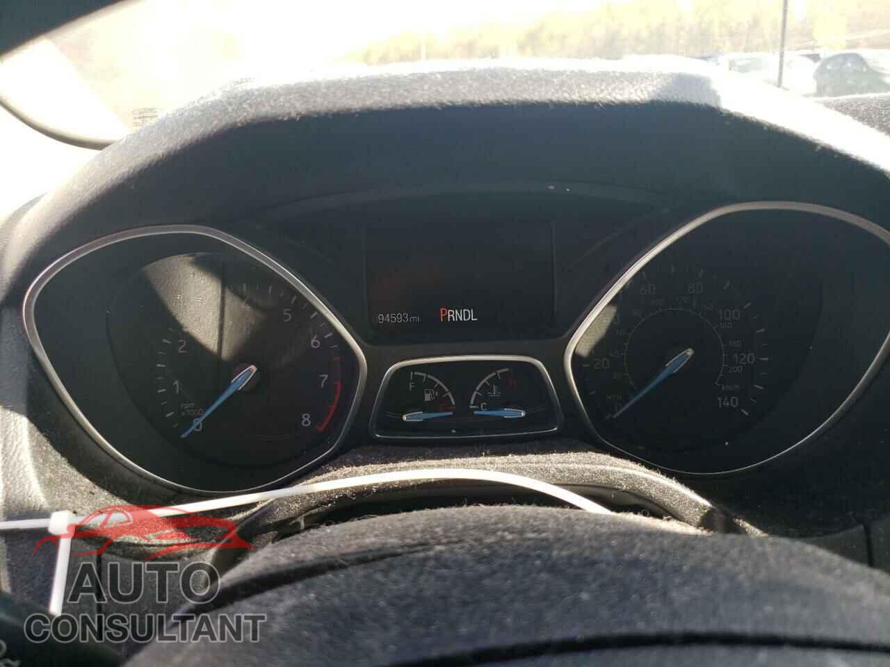 FORD FOCUS 2016 - 1FADP3K22GL382849
