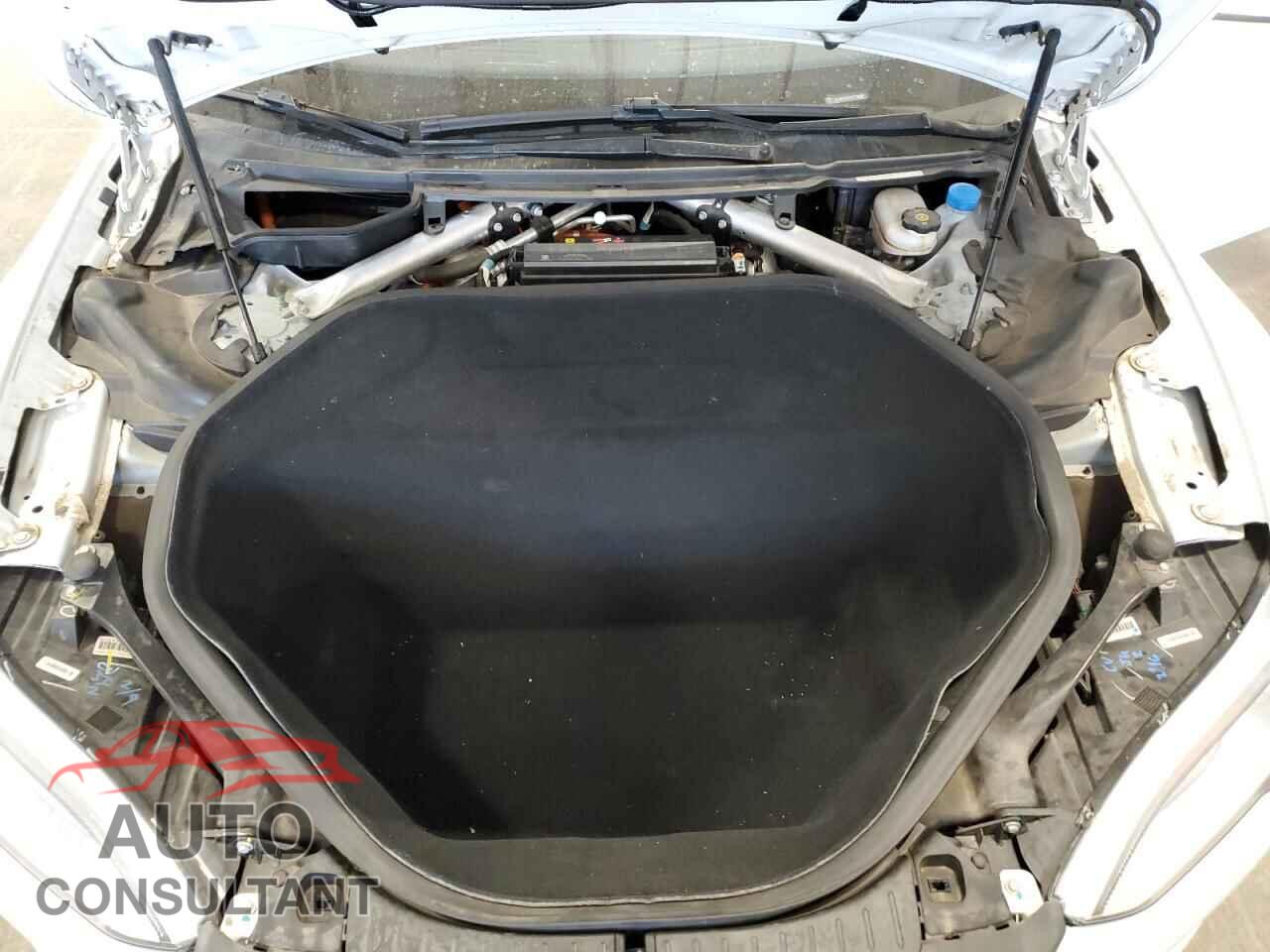 TESLA MODEL S 2016 - 5YJSA1E25GF128509