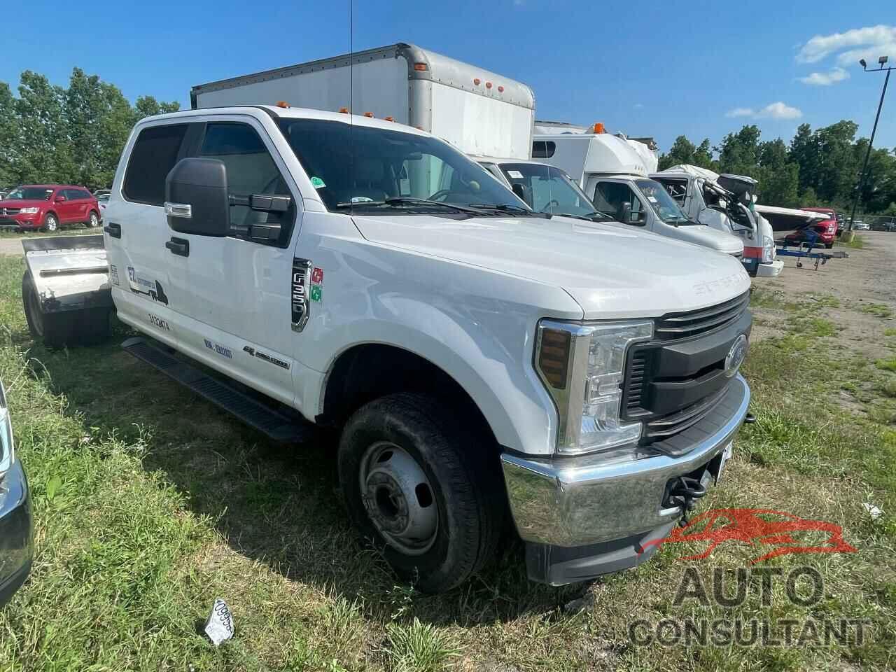 FORD F350 2018 - 1FD8W3HT2JEB92037