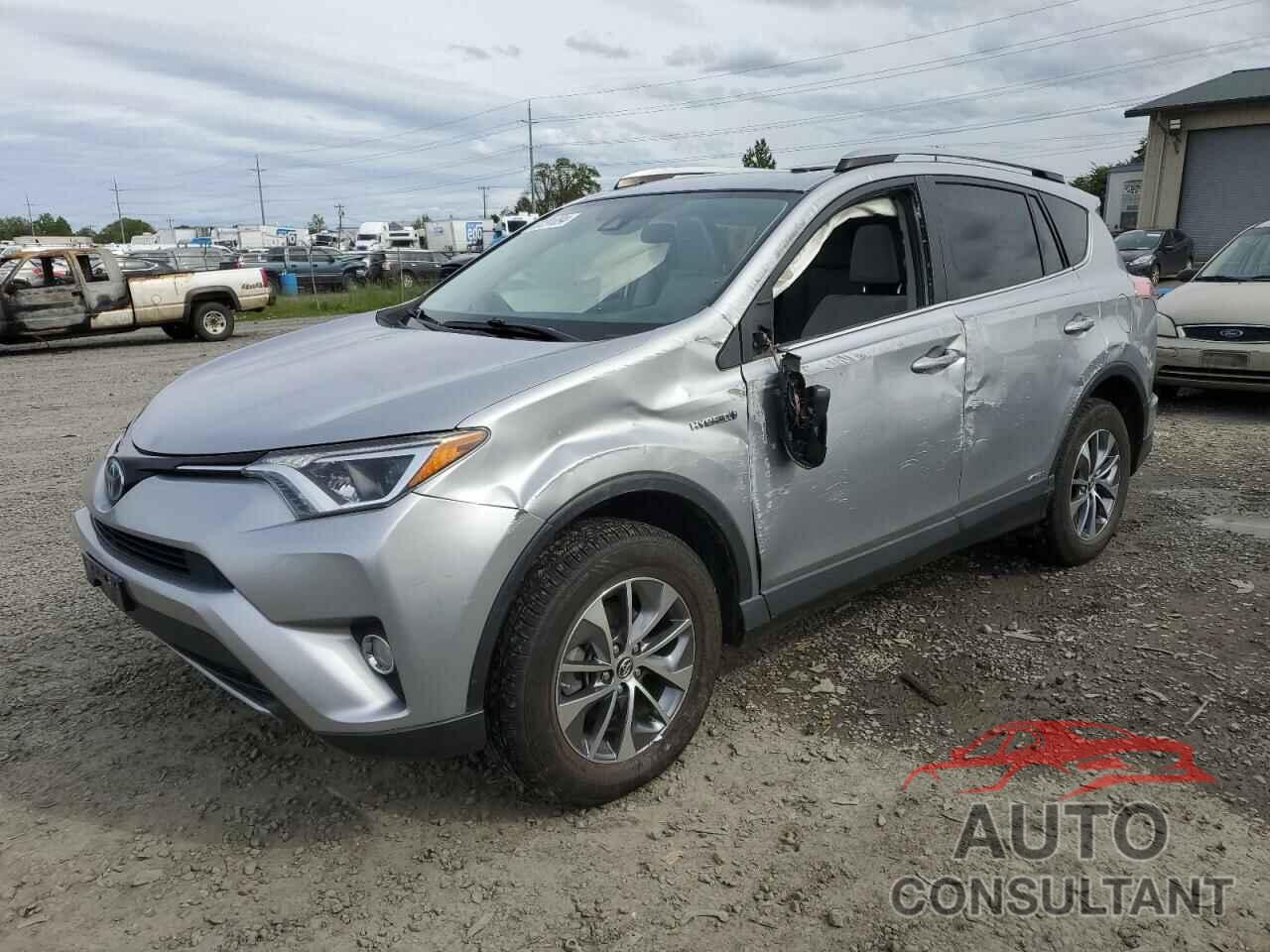 TOYOTA RAV4 2017 - JTMRJREV8HD107704