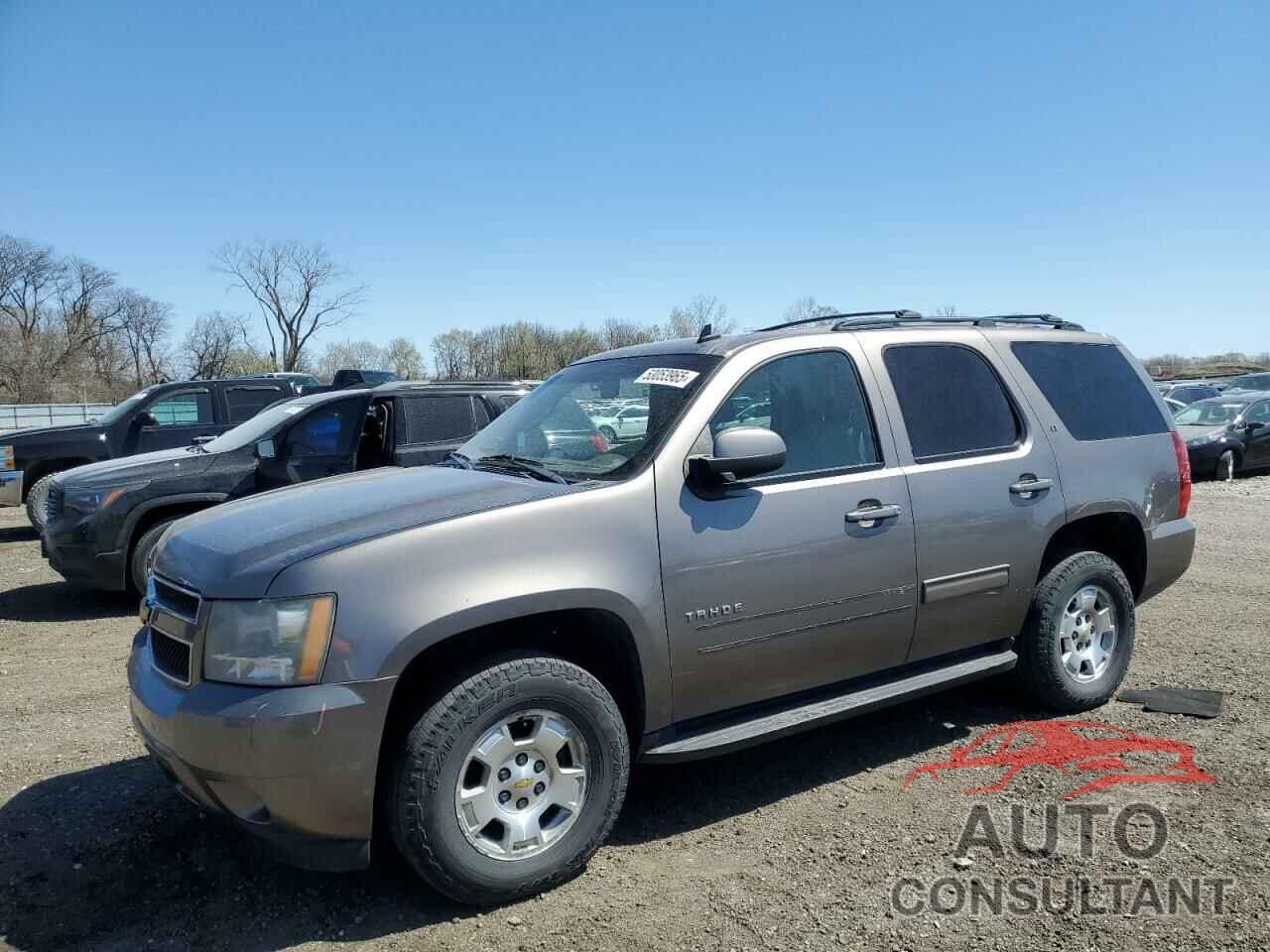 CHEVROLET TAHOE 2011 - 1GNSKBE09BR370649