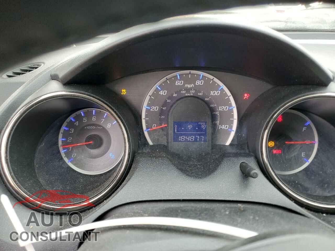 HONDA FIT 2013 - JHMGE8G5XDC012255