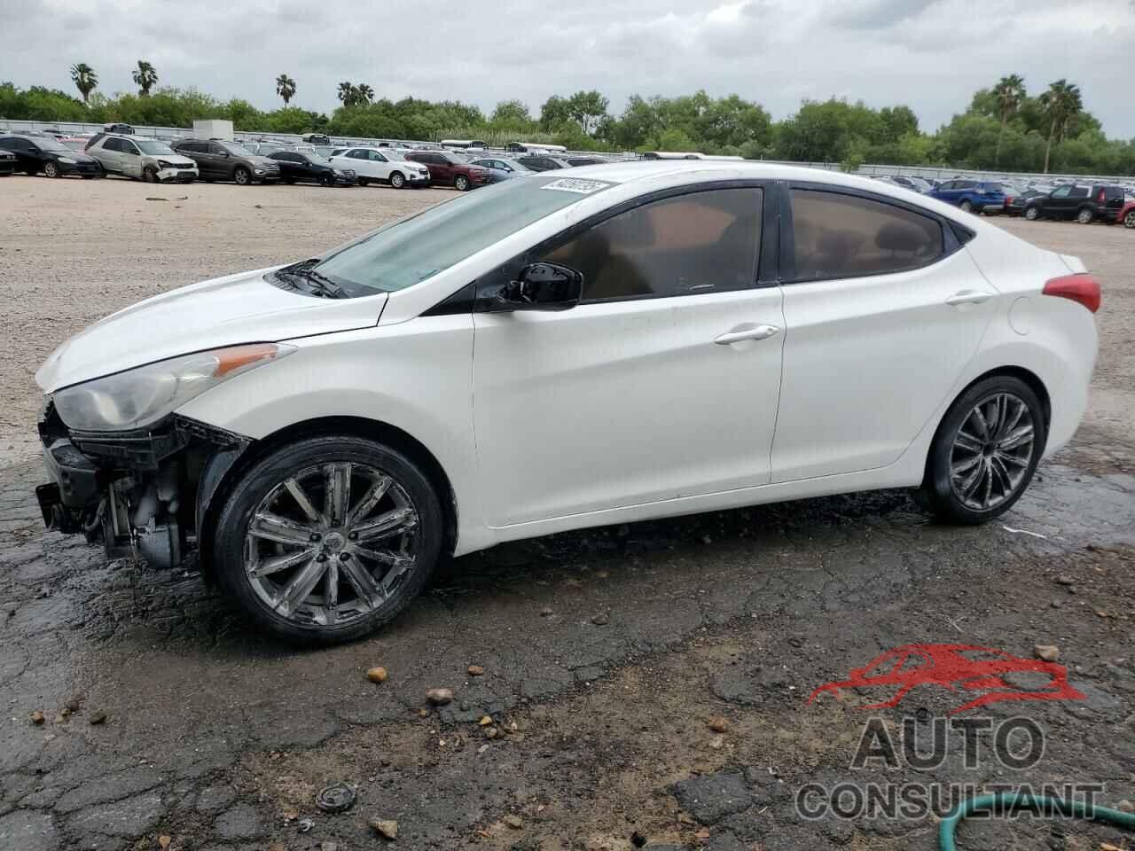 HYUNDAI ELANTRA 2013 - 5NPDH4AE8DH352005