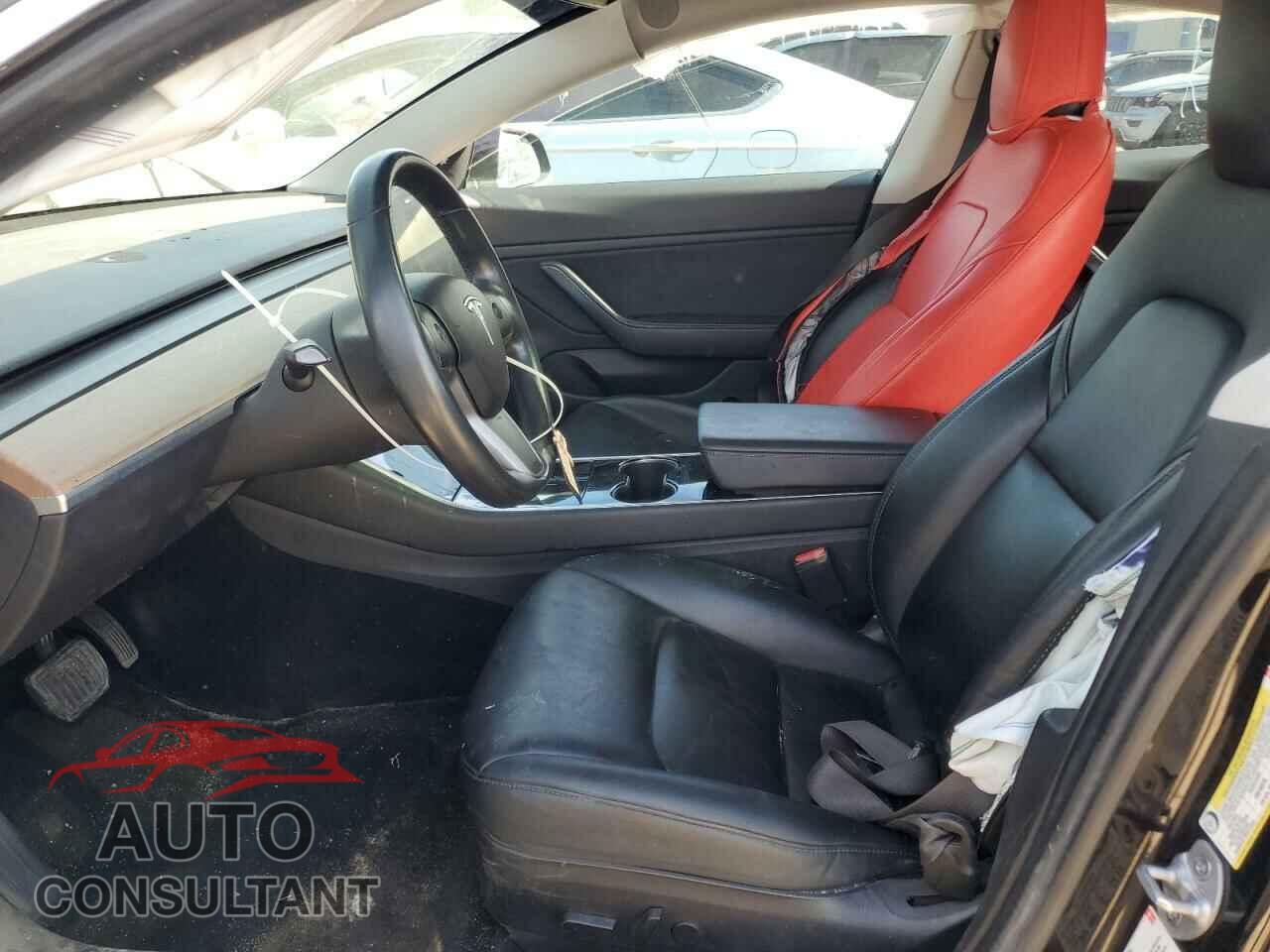 TESLA MODEL 3 2018 - 5YJ3E1EA5JF089489