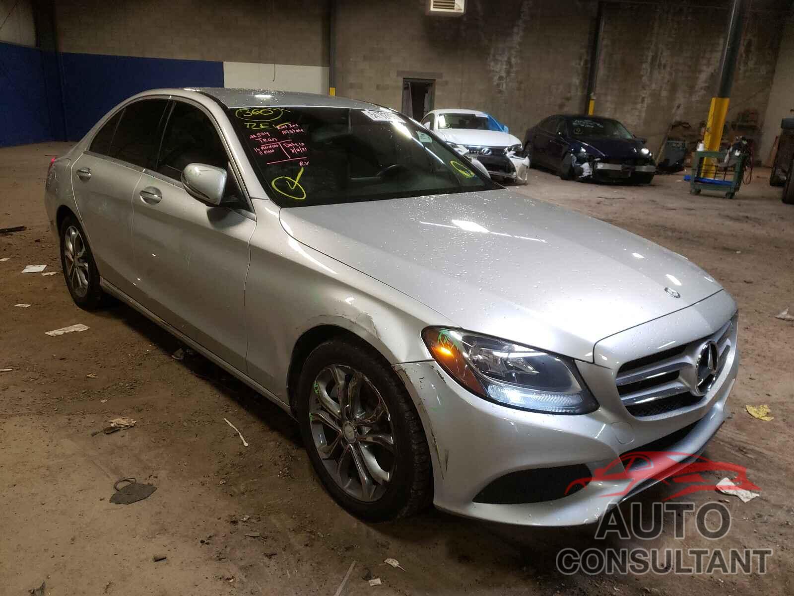 MERCEDES-BENZ C-CLASS 2016 - 55SWF4JB2GU097616