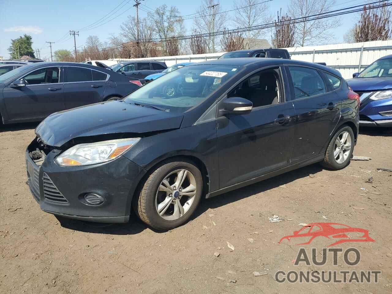 FORD FOCUS 2014 - 1FADP3K22EL377373