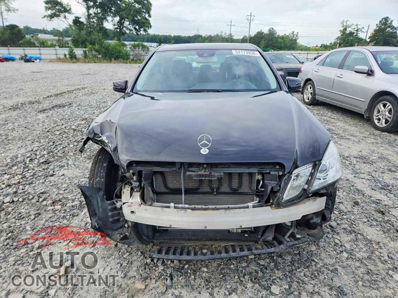 MERCEDES-BENZ E-CLASS 2013 - WDDHF5KB3DA725045