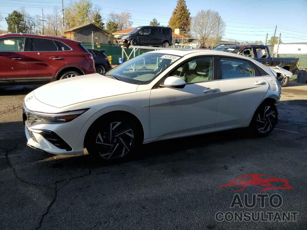 HYUNDAI ELANTRA 2024 - KMHLS4DG0RU783442