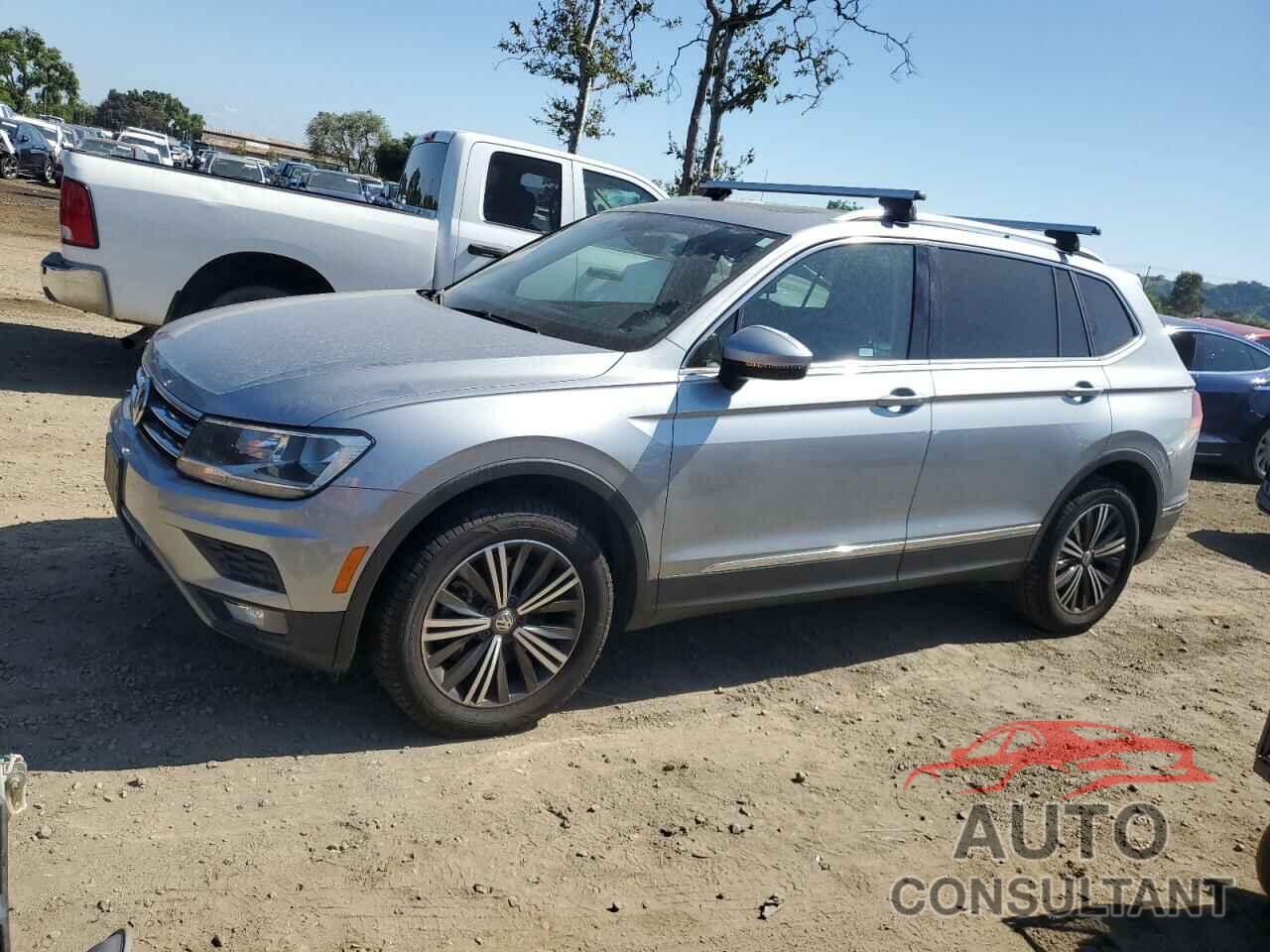 VOLKSWAGEN TIGUAN 2019 - 3VV2B7AX0KM110961