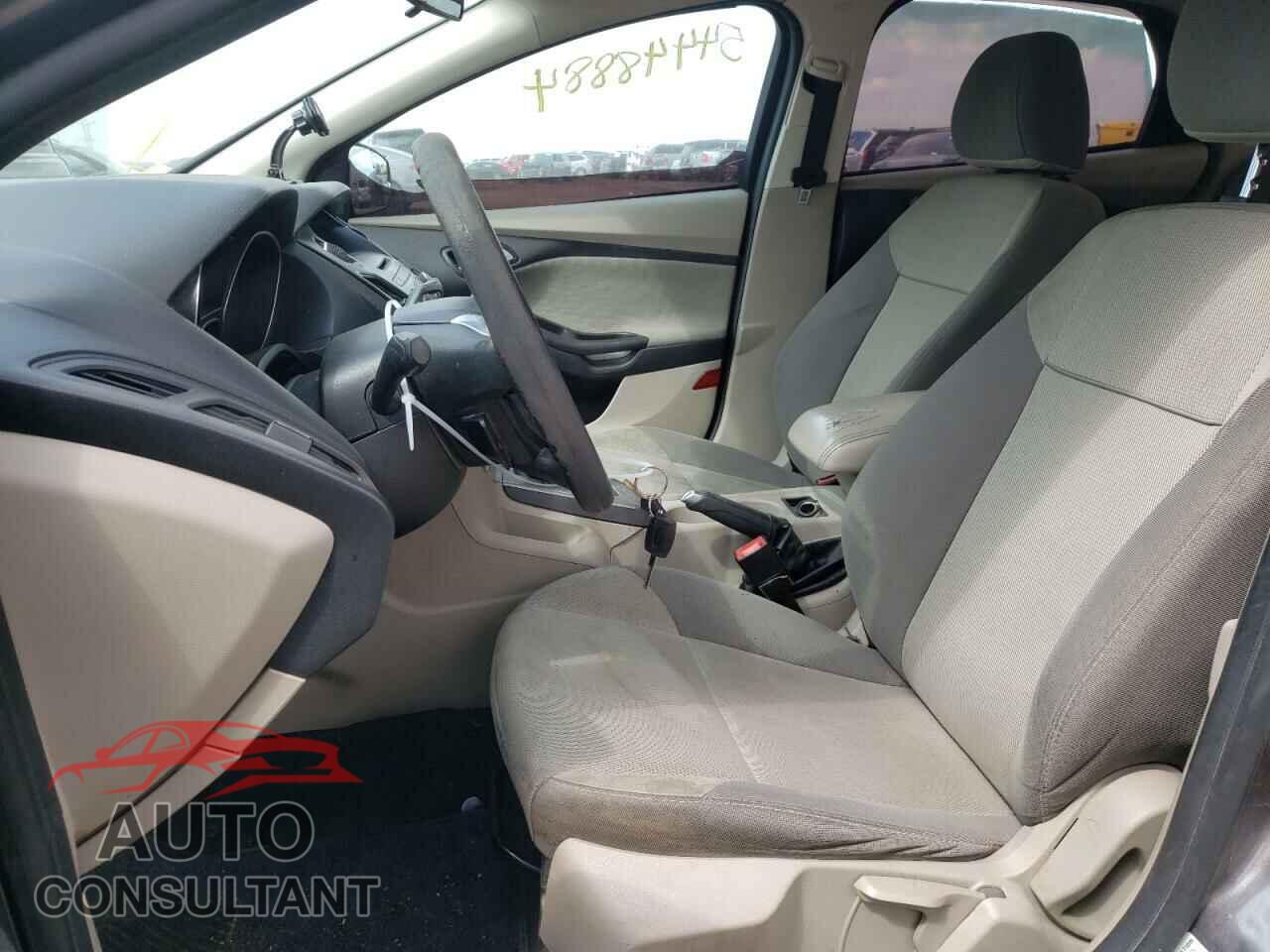 FORD FOCUS 2014 - 1FADP3F24EL130933