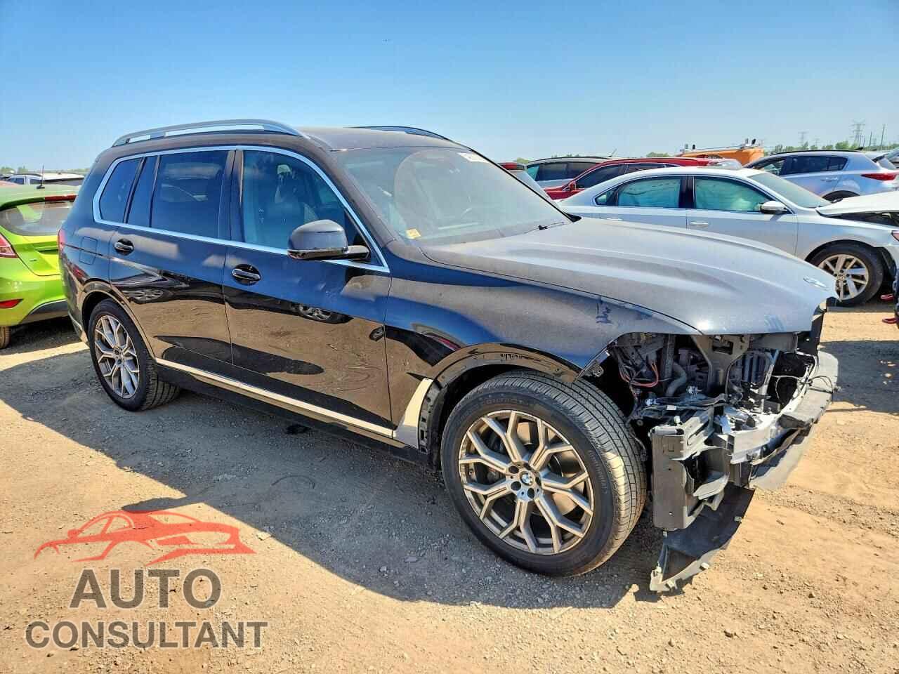 BMW X7 2021 - 5UXCW2C04M9F88443