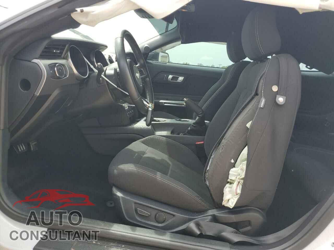FORD MUSTANG 2021 - 1FA6P8CF8M5127792