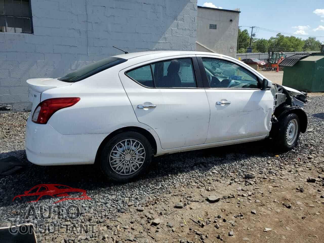 NISSAN VERSA 2019 - 3N1CN7AP3KL846490