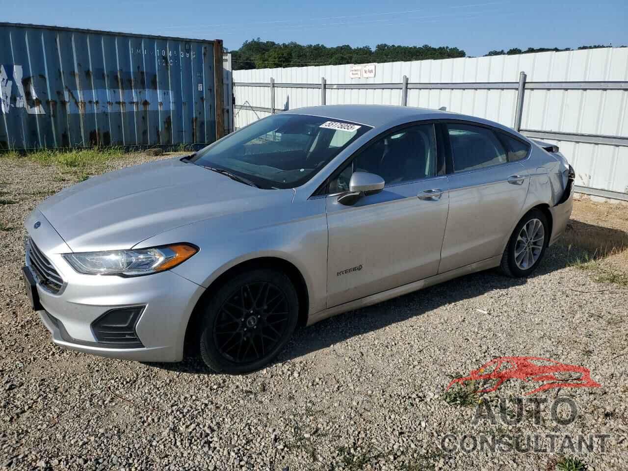 FORD FUSION 2019 - 3FA6P0LU2KR121335