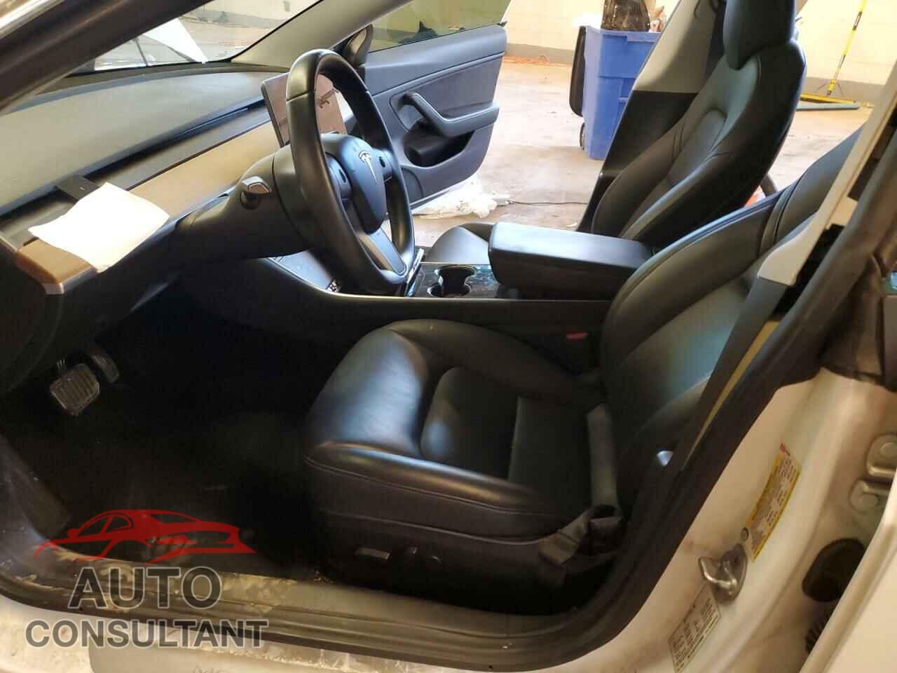 TESLA MODEL 3 2019 - 5YJ3E1EA1KF309860