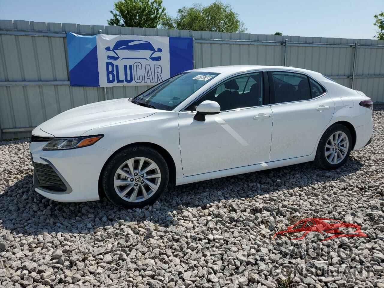 TOYOTA CAMRY 2024 - 4T1C11AK3RU222114