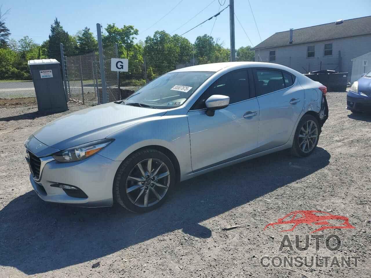MAZDA 3 2018 - 3MZBN1V30JM201170