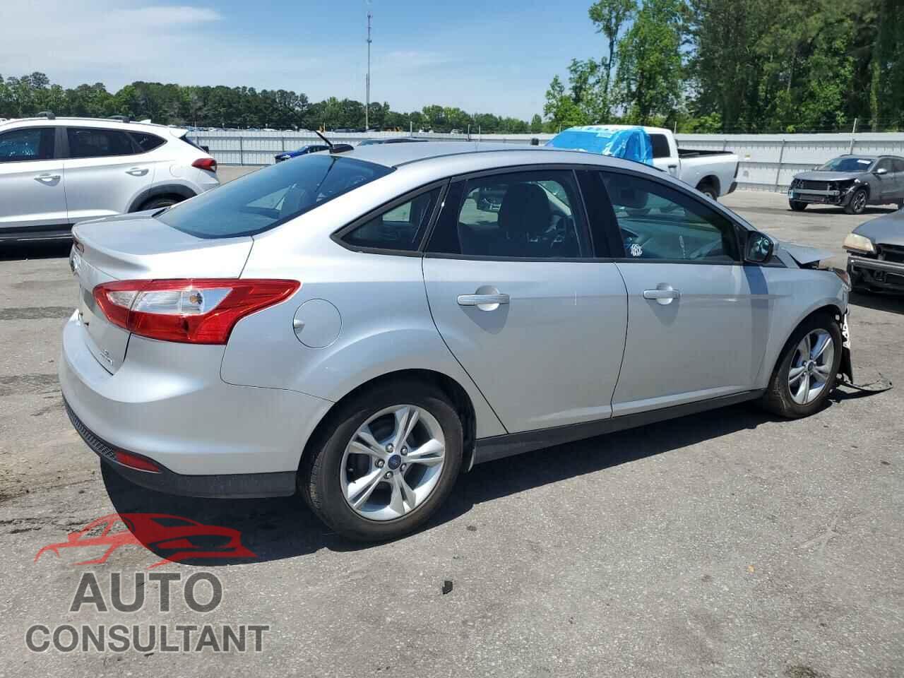 FORD FOCUS 2014 - 1FADP3F22EL414660