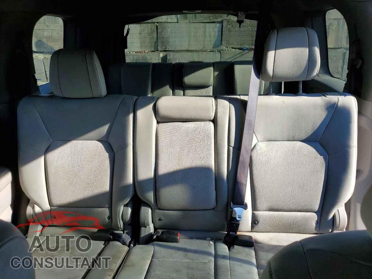 HONDA PILOT 2012 - 5FNYF4H25CB005781