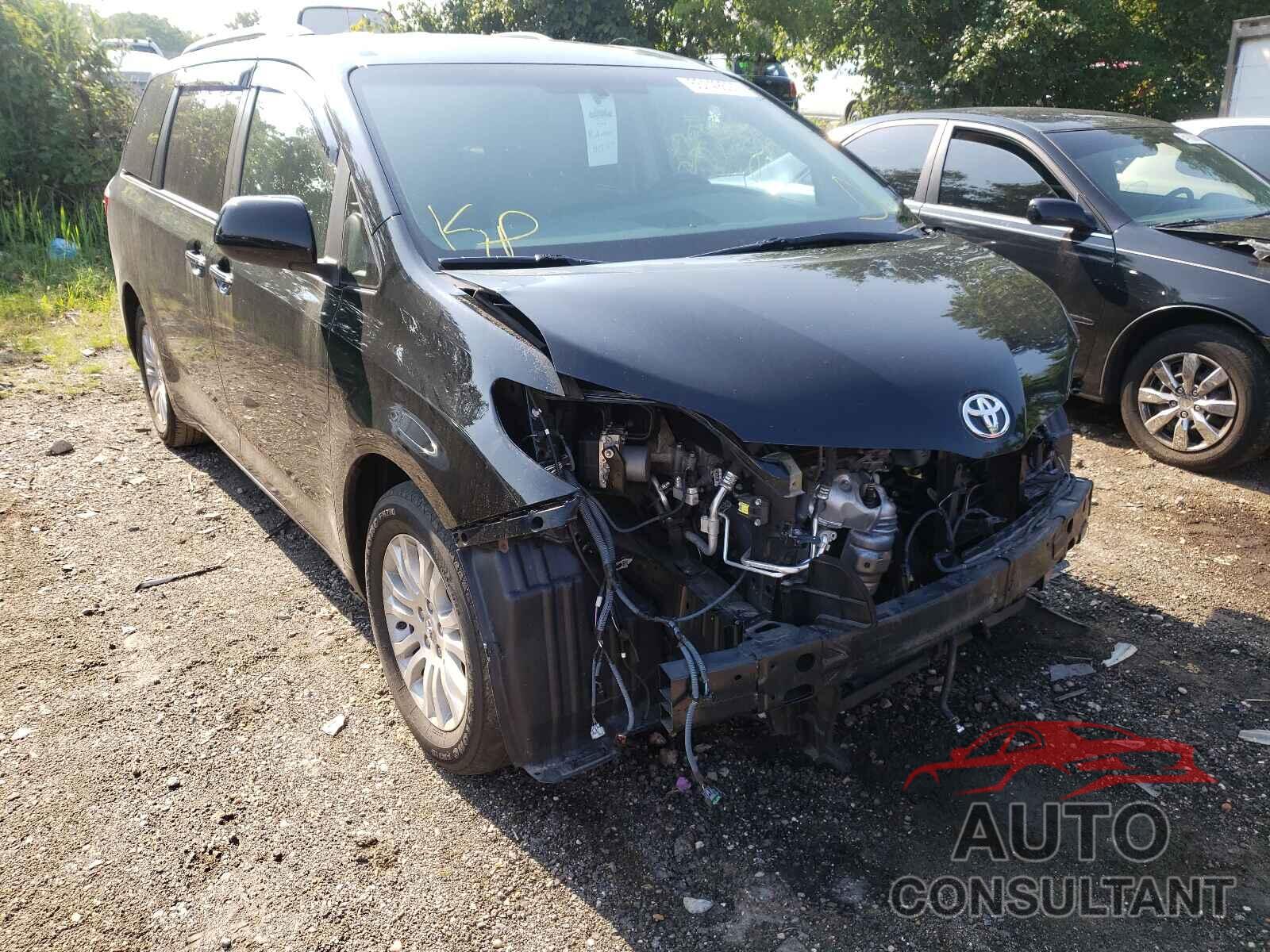 TOYOTA SIENNA 2017 - 5TDYZ3DC8HS879111