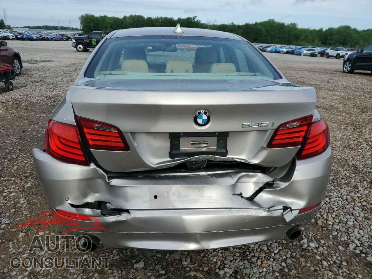 BMW 5 SERIES 2011 - WBAFR7C51BC607779