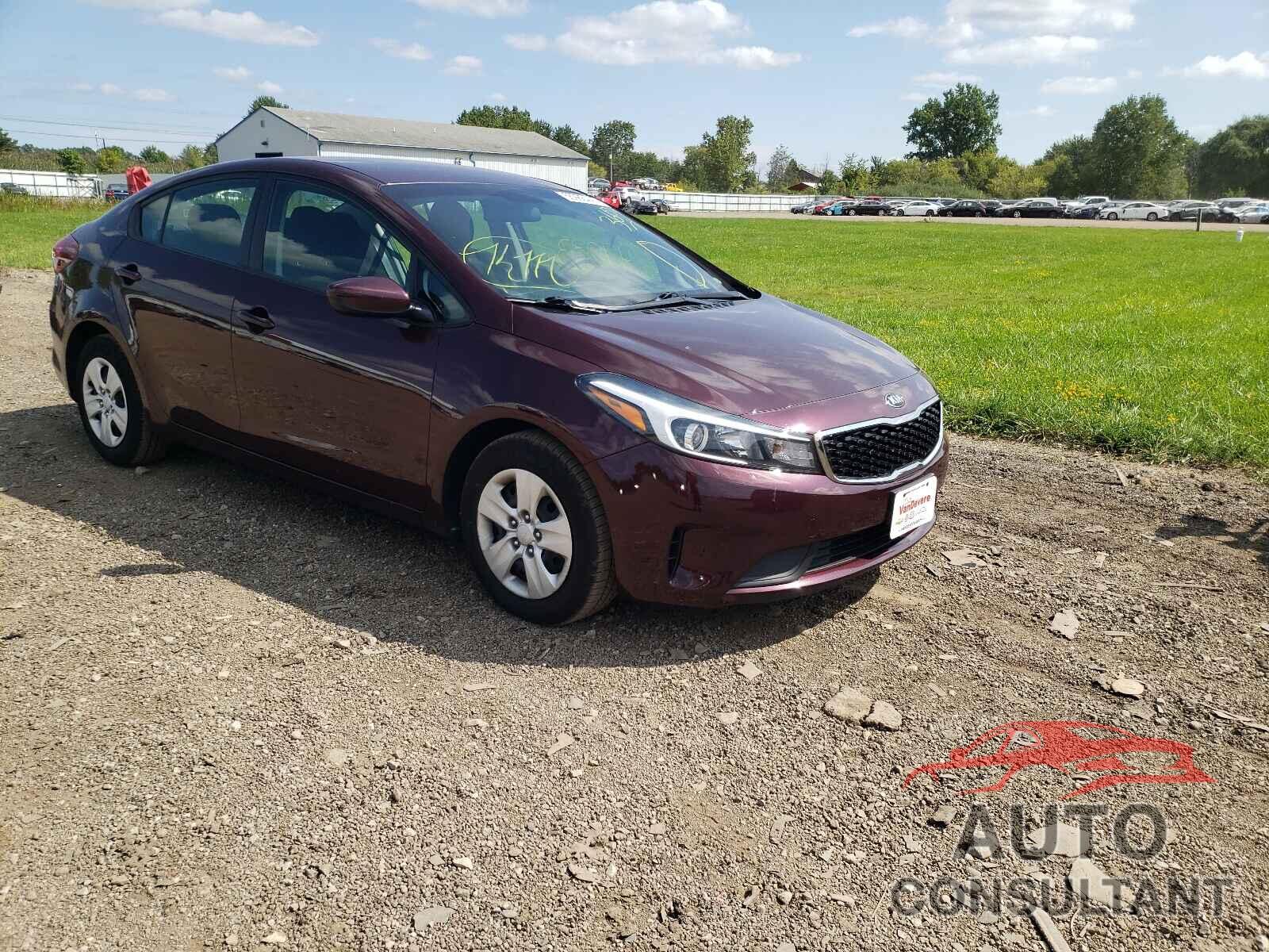 KIA FORTE 2018 - 3KPFK4A73JE196404