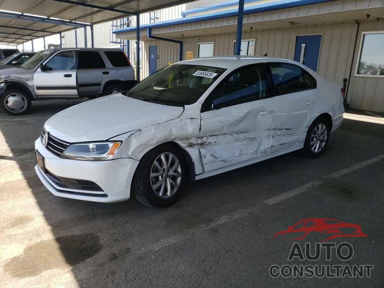 VOLKSWAGEN JETTA 2015 - 3VWD17AJ0FM327273