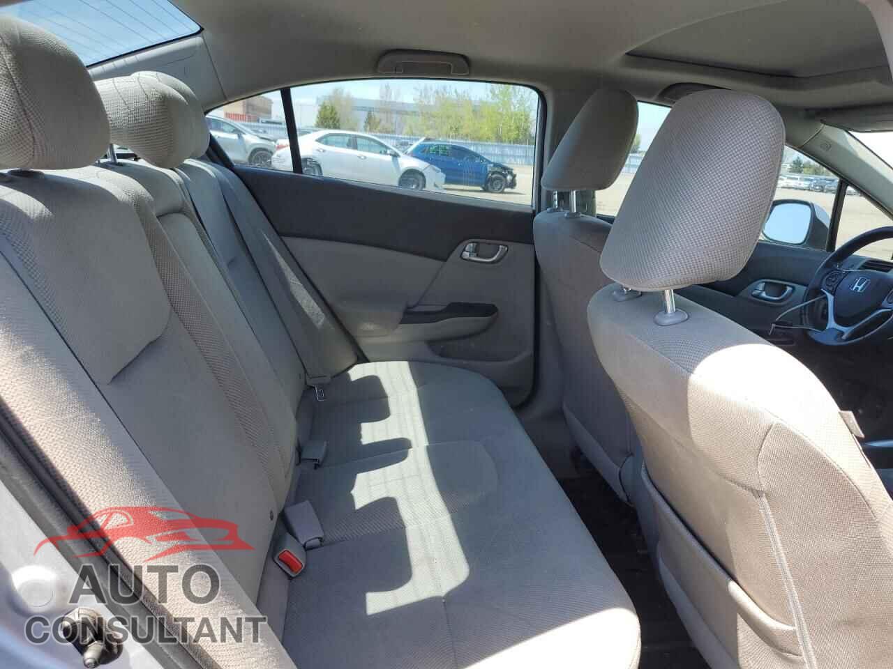 HONDA CIVIC 2012 - 2HGFB2F52CH030704