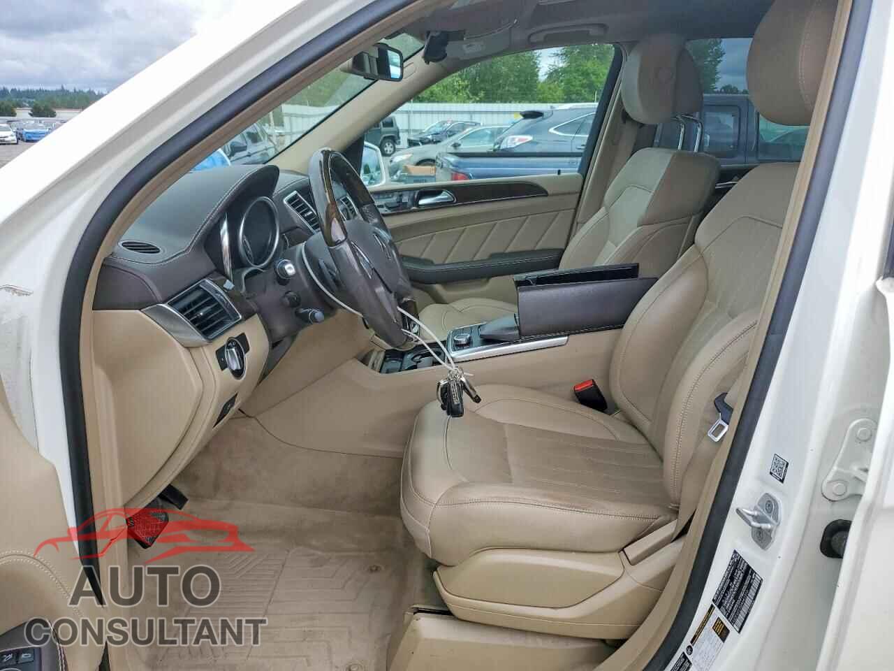 MERCEDES-BENZ GL-CLASS 2016 - 4JGDF6EE2GA642310