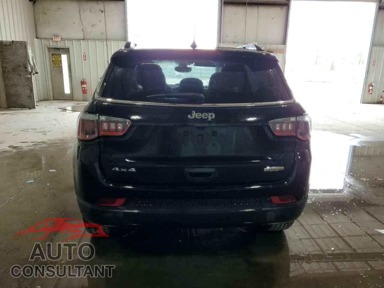 JEEP COMPASS 2018 - 3C4NJDBB6JT161675