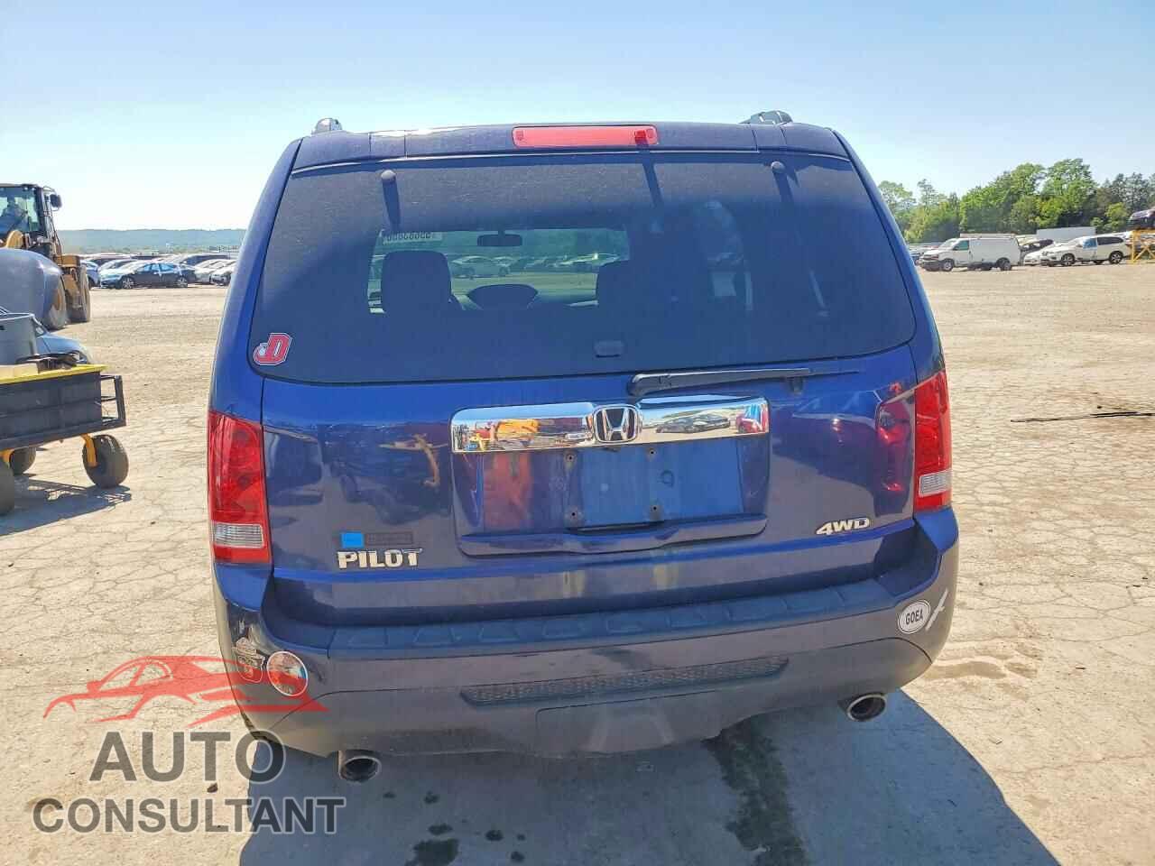 HONDA PILOT 2013 - 5FNYF4H45DB007291